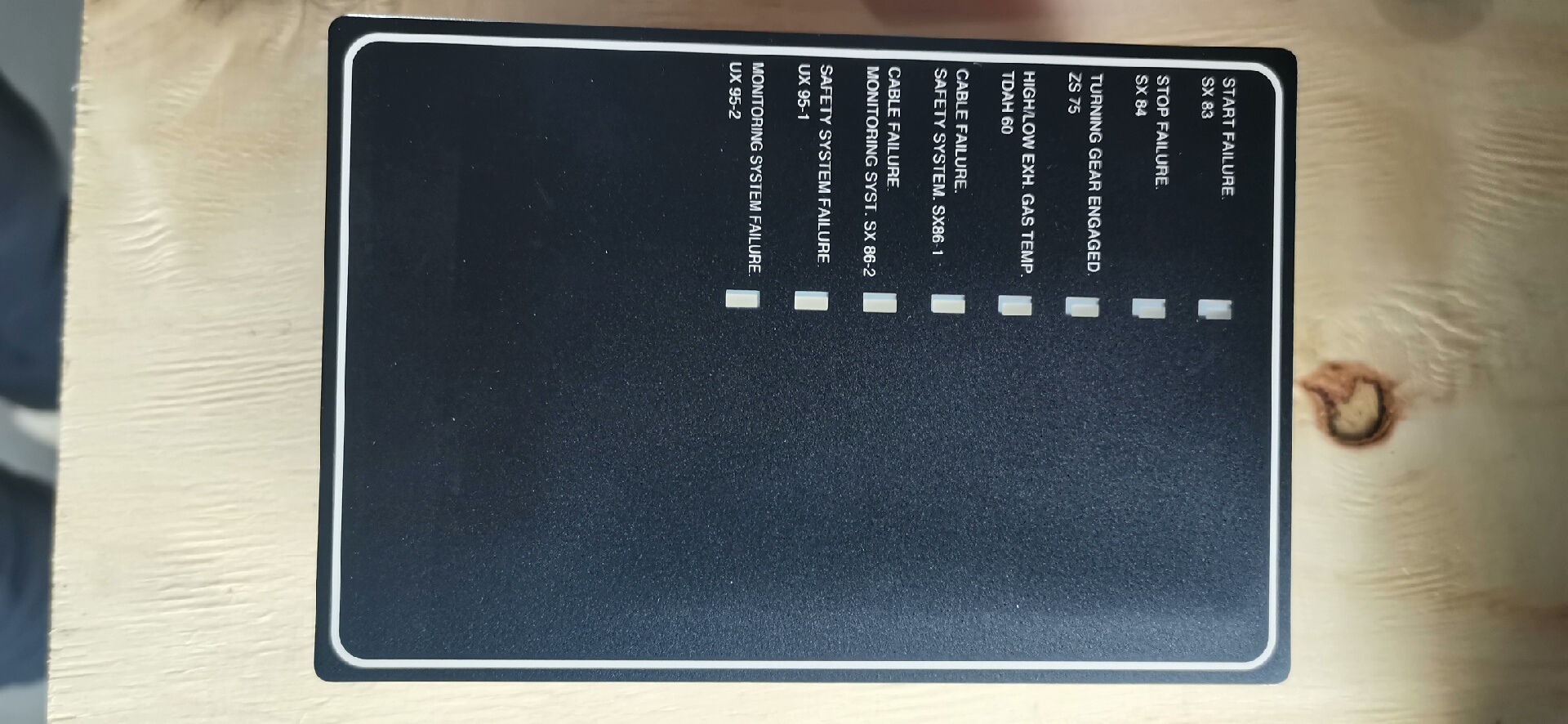 2101546-5  Man辅机温度控制显示板  2个