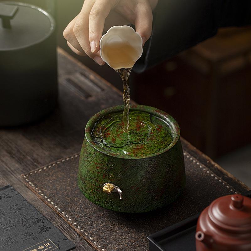 老铁漆器绿茶渣缸茶洗家用陶瓷禅意贴花中式复古茶具配件带盖水盂
