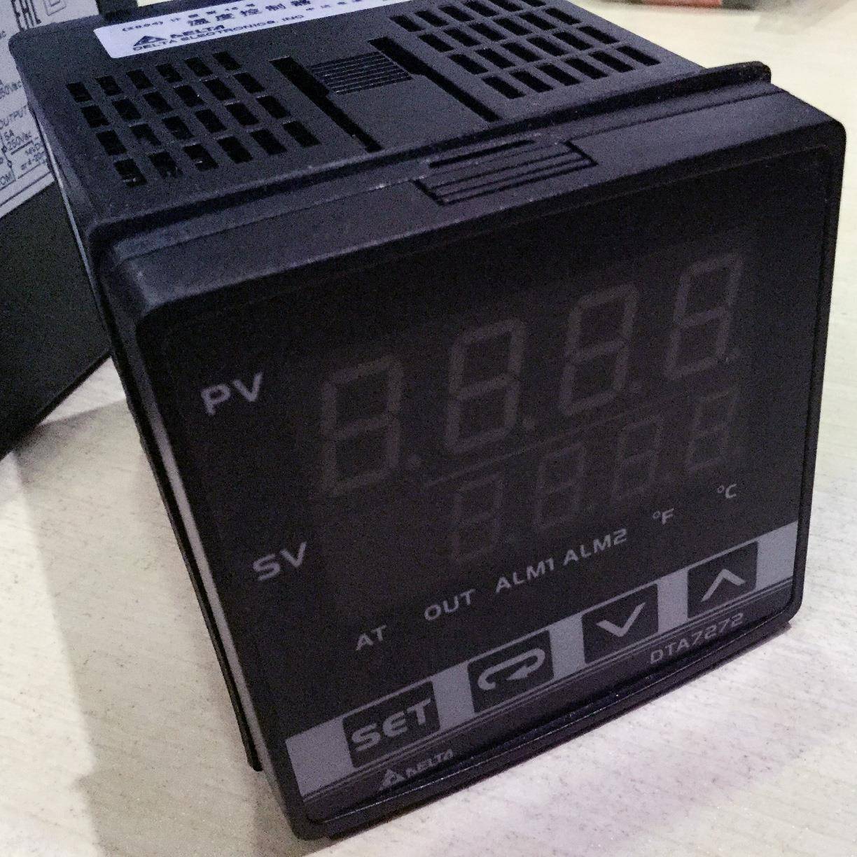 温度控制仪表DTA7272V0台达温控器适用PT100探头DTK7272C01