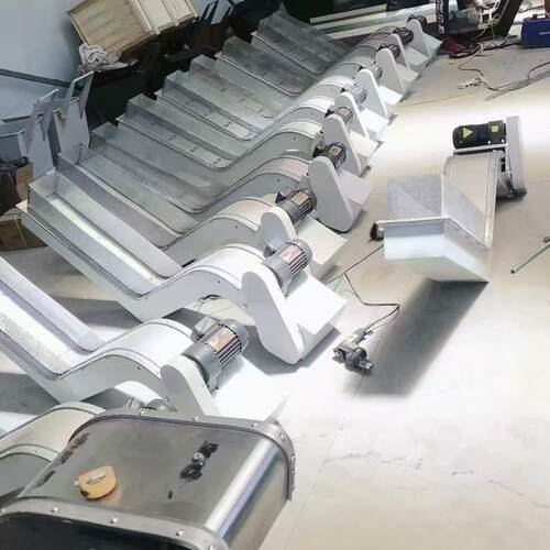 机床板式排屑机数控中心附件刮板式排屑器车间废料集中输机