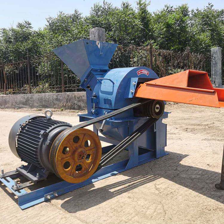 汽油果园树木碎木木材移动式枝条家用破碎机小型树枝粉碎机碎枝机