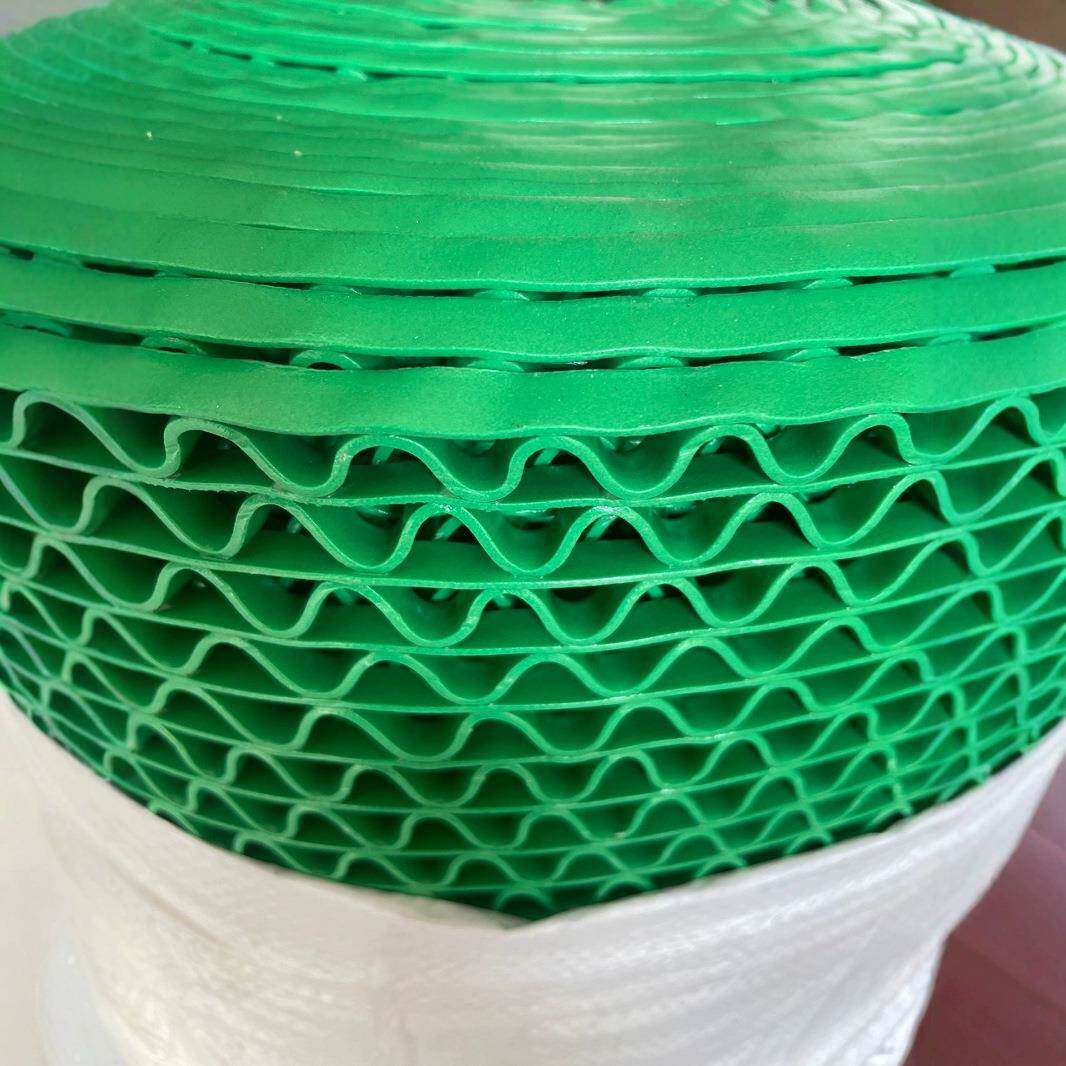 Pvc防滑地垫绿色加厚隔水地垫卫生间大面积防水地毯可拼接满铺