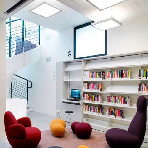 设计师款创意时尚个玻椅璃钢样板房酒店高CRT档接待洽谈休躺闲性