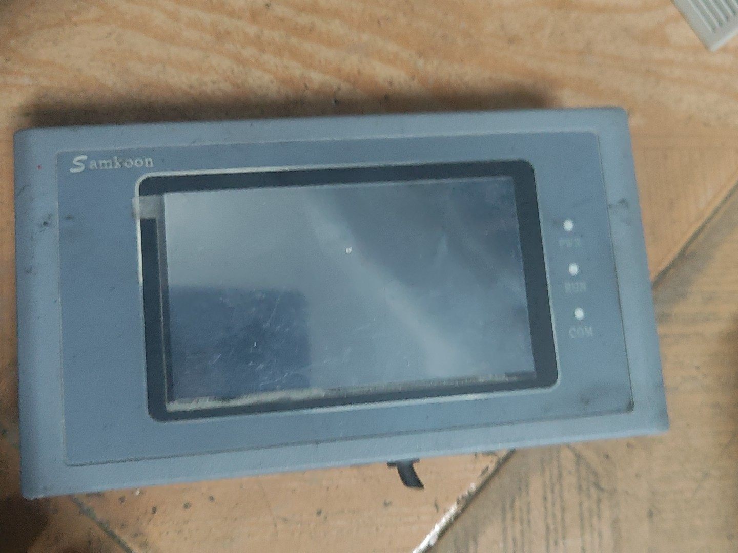 显控触摸屏SK-043HE，4.3寸，24V供电，实物拍摄，