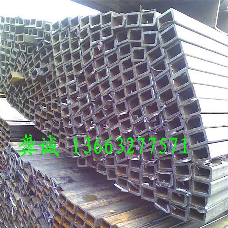Q345B方管厂家35*50*2.5矩形管40*60*3-5铁方管厂家30*40*4方管