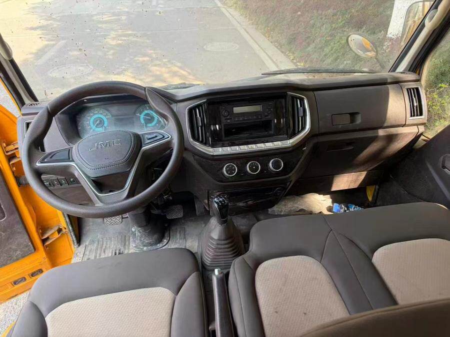 3月14日昆明江铃牌高空作业车一辆网络拍卖公告