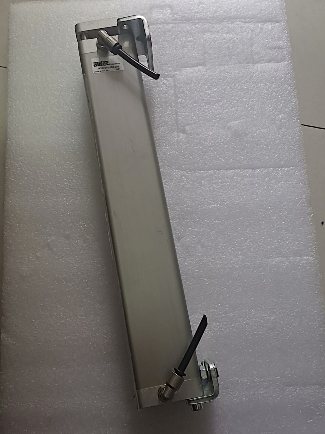 爱尔泰克（airec）nxd-040-300-220，正品拆