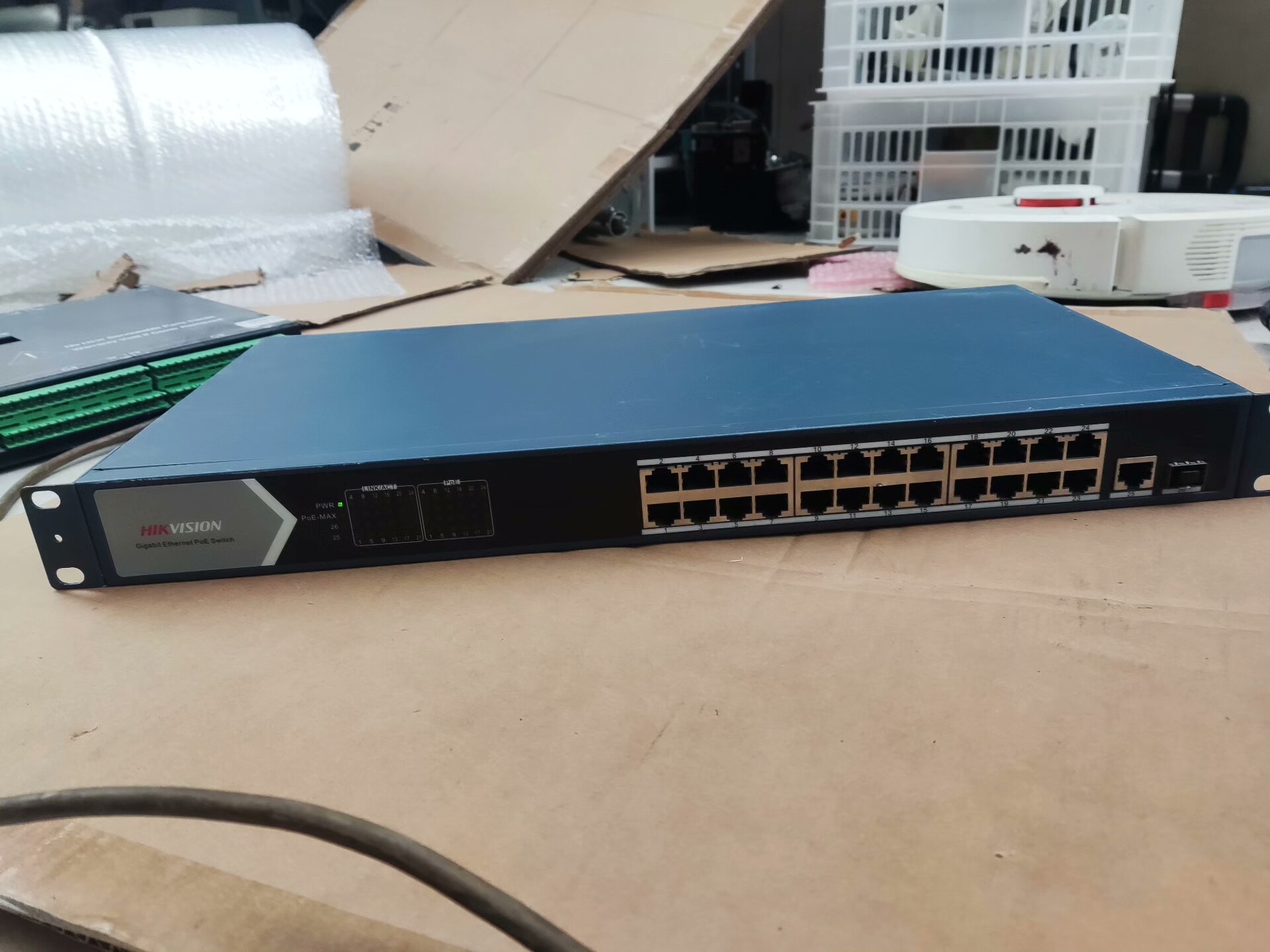 海康威视DS-3E0526P-E，24口POE千兆交换机，成