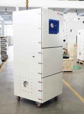 工业集尘器大厂家布袋过滤气缸率OCJ震尘功大力吸工业柜式吸尘器