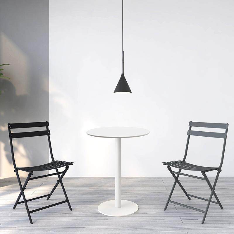 北欧简约接待洽谈桌家用阳台休闲餐桌奶茶店白色烤漆小圆桌