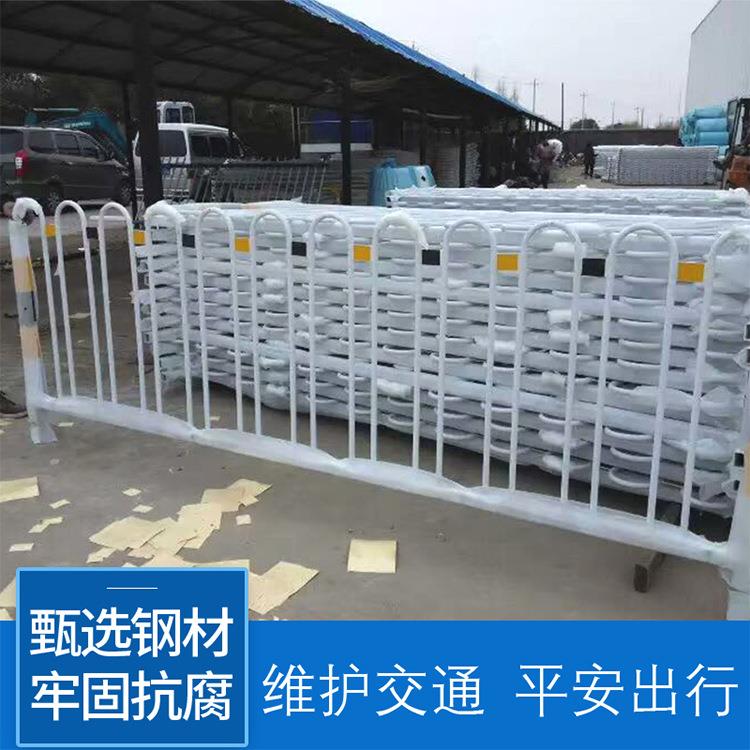 厂家京式护栏道路市政锌钢护栏公路隔离栅交通设施防护栏