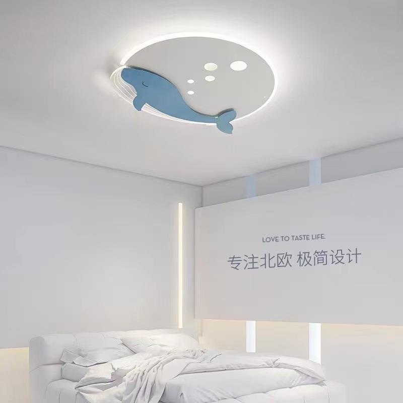 儿童房灯现代简约卧室灯男孩女孩房间灯卡通创意海豚led吸顶灯具