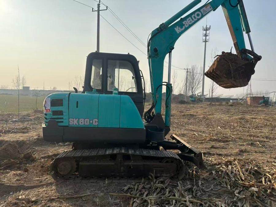 1月13日邢台神钢60挖机网络拍卖公告