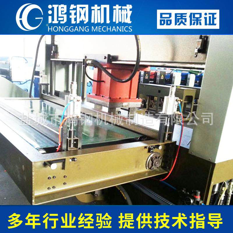 厂家供应慈溪逍林桥头周巷全自动电脑移动头鞋帮裁断机