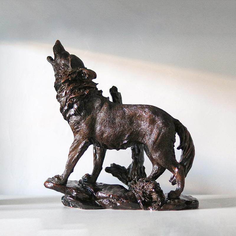创意动物狼嚎摆件样板间家居客厅电视柜书房仿真北原狼艺术装饰品