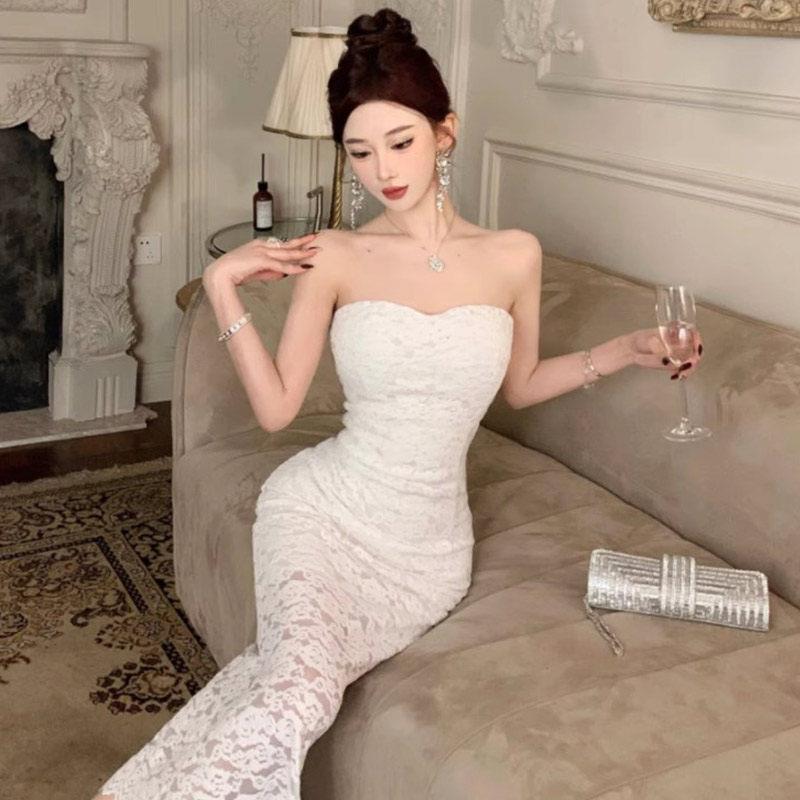 简单大方晚礼服女高级感法式宴会气质长裙性感白色蕾丝抹胸连衣裙