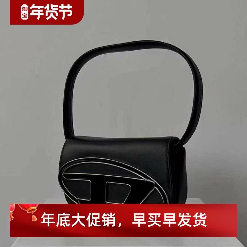 Underarm bag, single shoulder diagonal cross handbag - 实物图