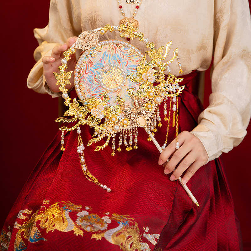 diy重工流苏结婚红色四时婚明新娘制中式团扇刺绣材料新品吉祥包