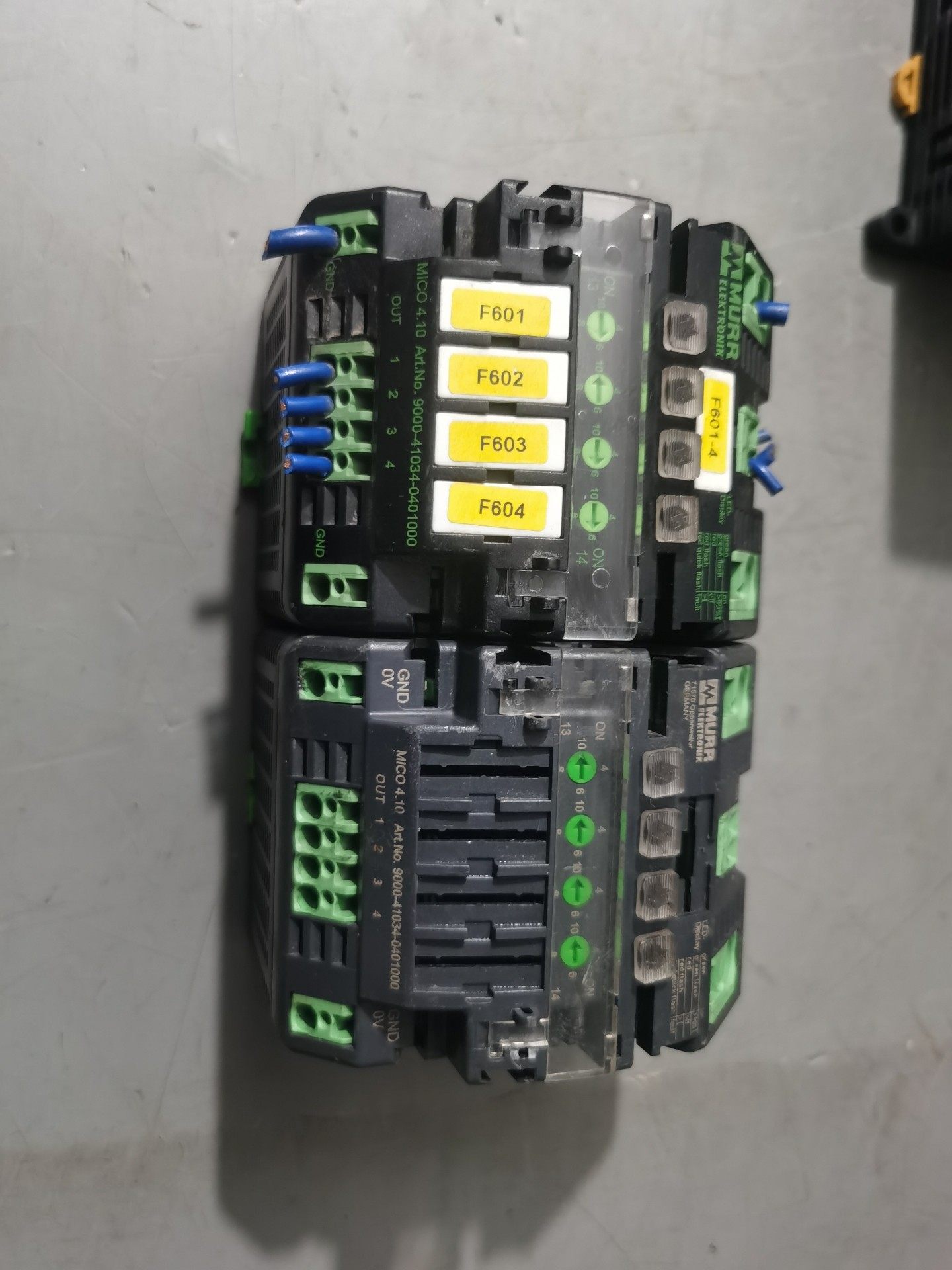 穆尔电流分配器2台，标价为单价，拆机二手功能包好，具体成色及