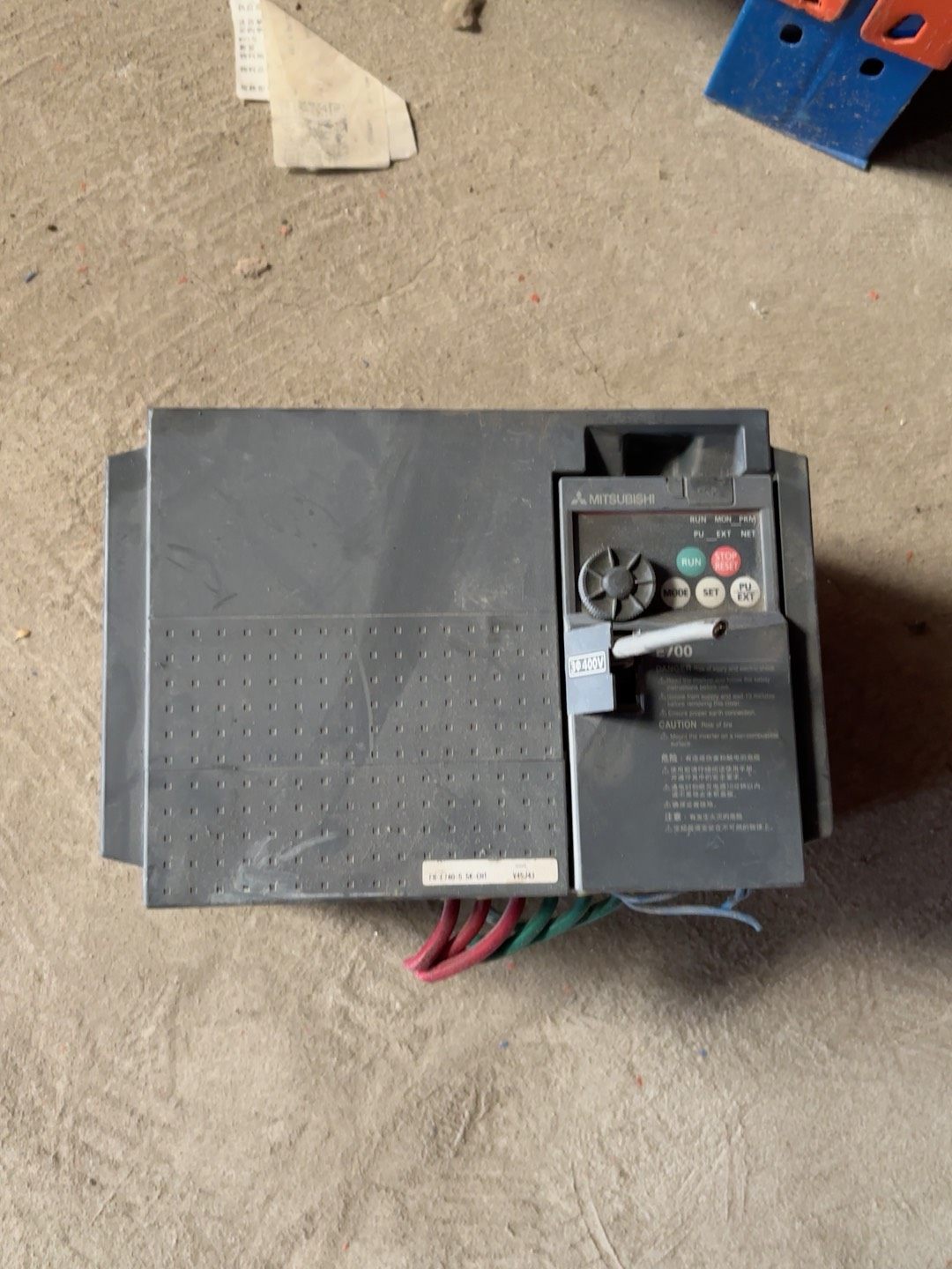 三菱变频器  实物拍摄