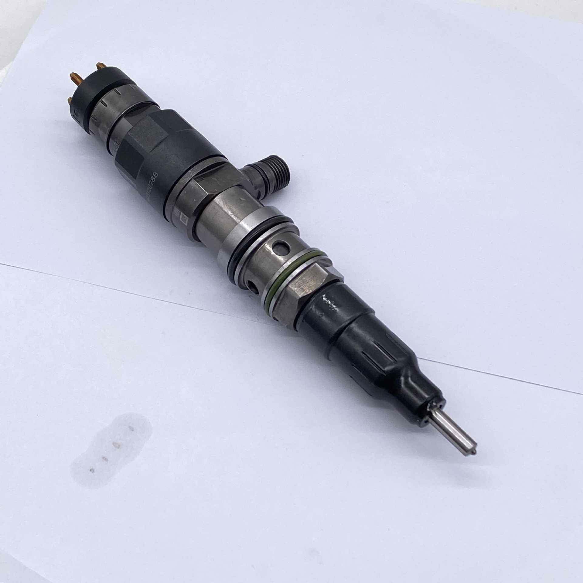 高品质喷油器 0445120194 适用OM471LA EPA 10发动机