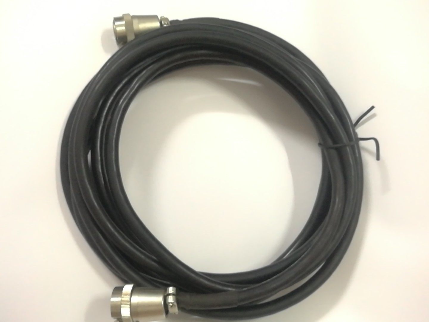 三桥纠偏器连接线  PS420与PW1000连接线，长约4米