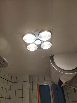 大家评测使用欧普照明灯暖式浴霸怎么样，小编有话提醒各位！