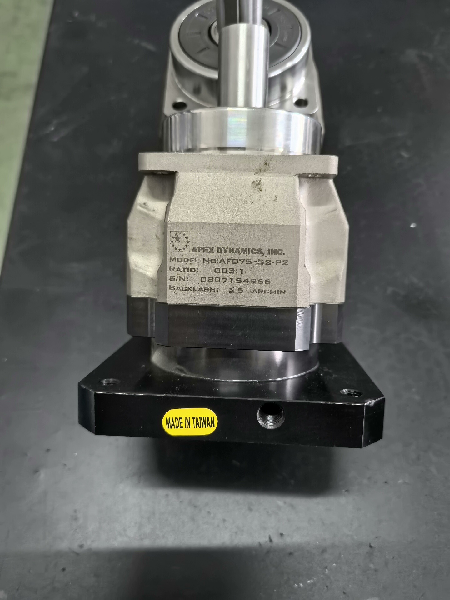 精锐减速机AF075-S2-P2 。速比1:3一共两个打包出