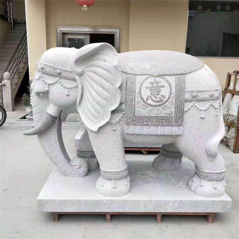 公园草地摆放动物石雕广场石雕装饰十二生肖吉祥如意赑屃貔貅摆件