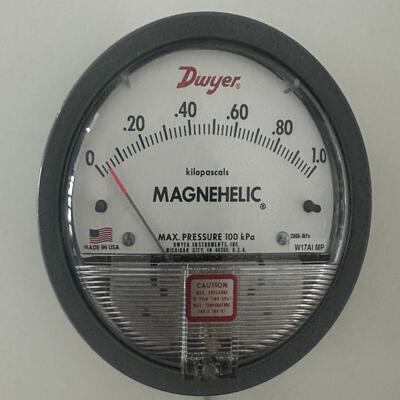 2000系列压差表magnehelic2000-1kpa2000-2kpa差压计