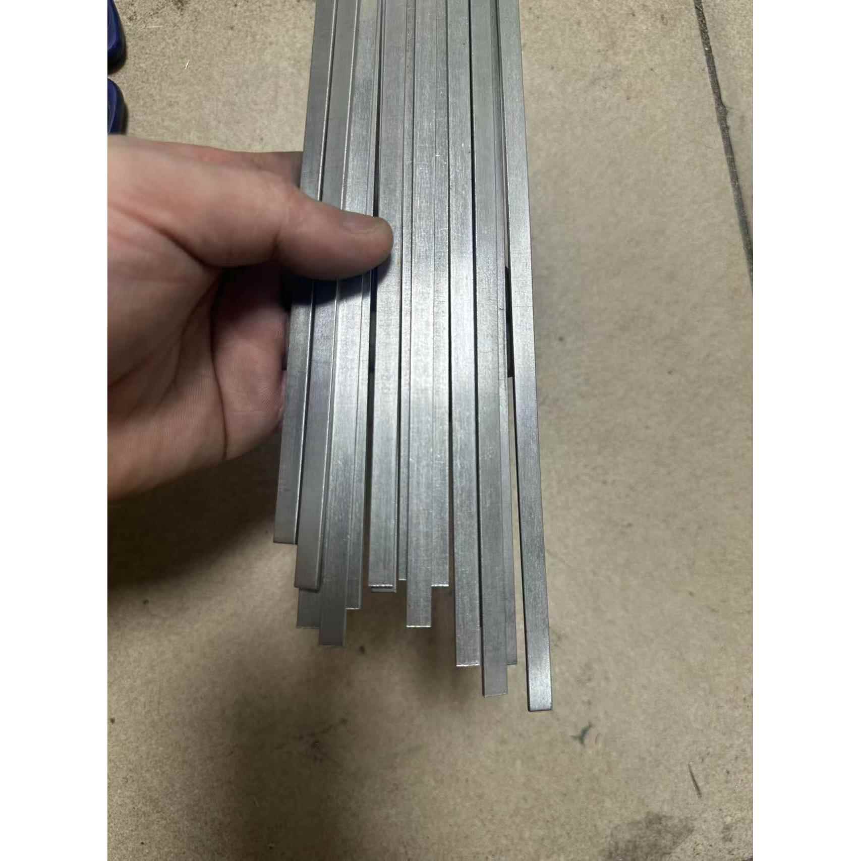304不锈钢扁条 扁钢 方棒 小钢条 实心板条 压条 1 1.5 2 3 4 5mm