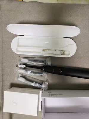 吐槽体验千山Q5电动牙刷怎么样，老铁诉说使用全过程