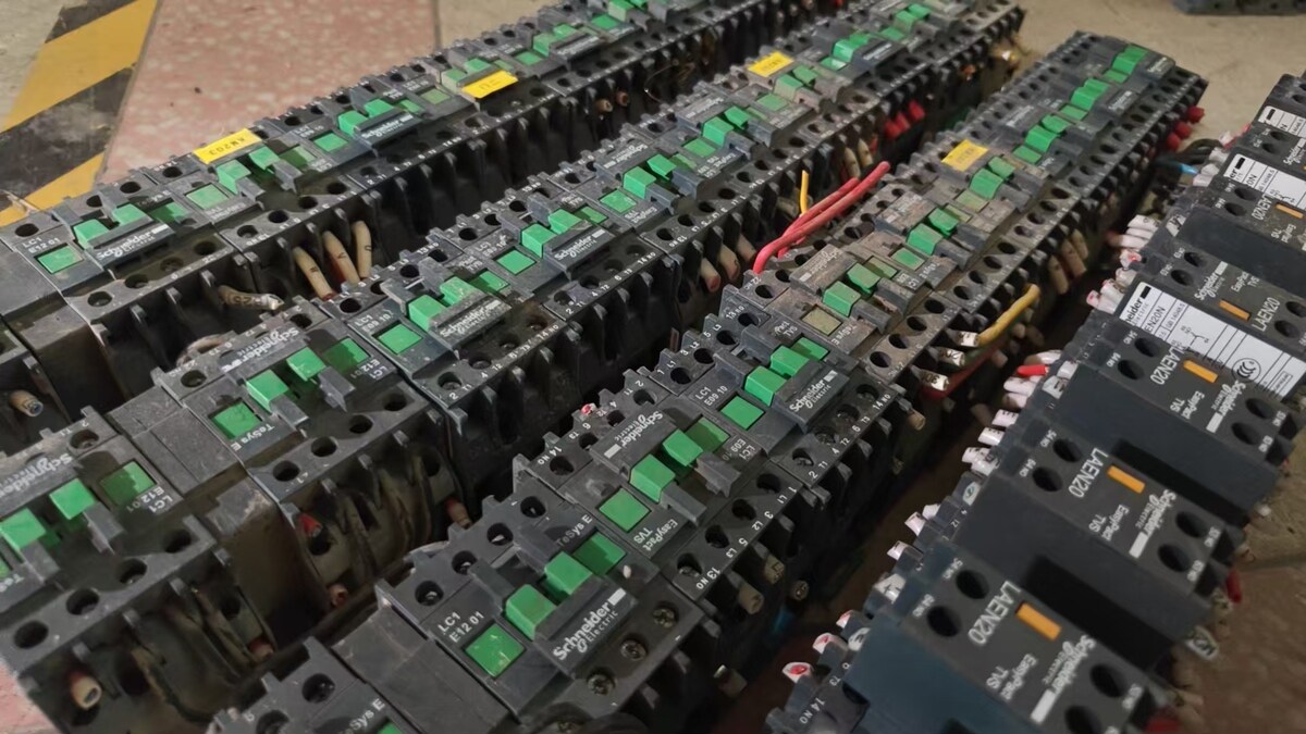 5月14日北京【京械7307】单位淘汰报废处置电力接触器一批40只（具体以实物为准，非专业人士谨慎竞拍）网络拍卖公告