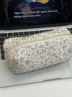 Small Fresh Floral Pen Bag Large Capacity Pencil Case Multif