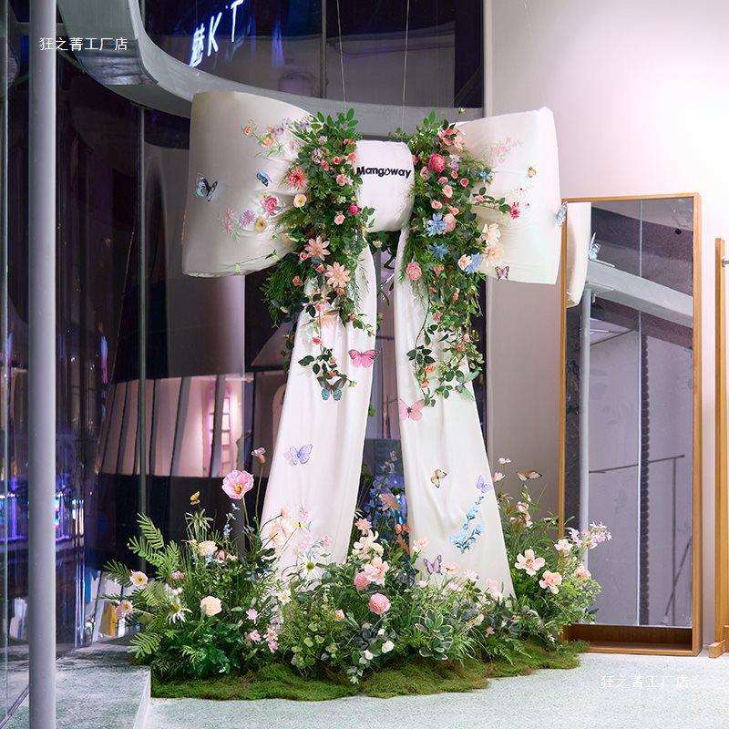 巨型蝴蝶结装饰墙上花造景橱窗会场花艺场景道具打卡