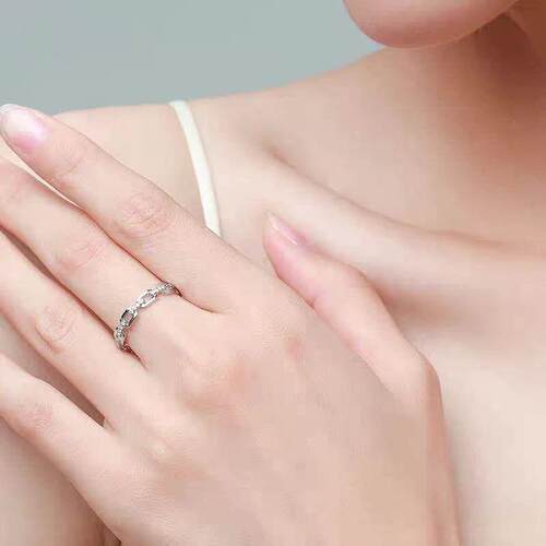 925 Sterling Silver Geometric Clear CZ Ring for Women Exquis
