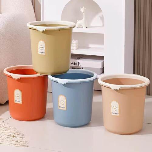 High-capacity trash bin, new household design for living roo