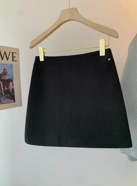 毛呢半身裙女225秋冬季新款外穿打底小0a字包BEB臀短裙个修身显子