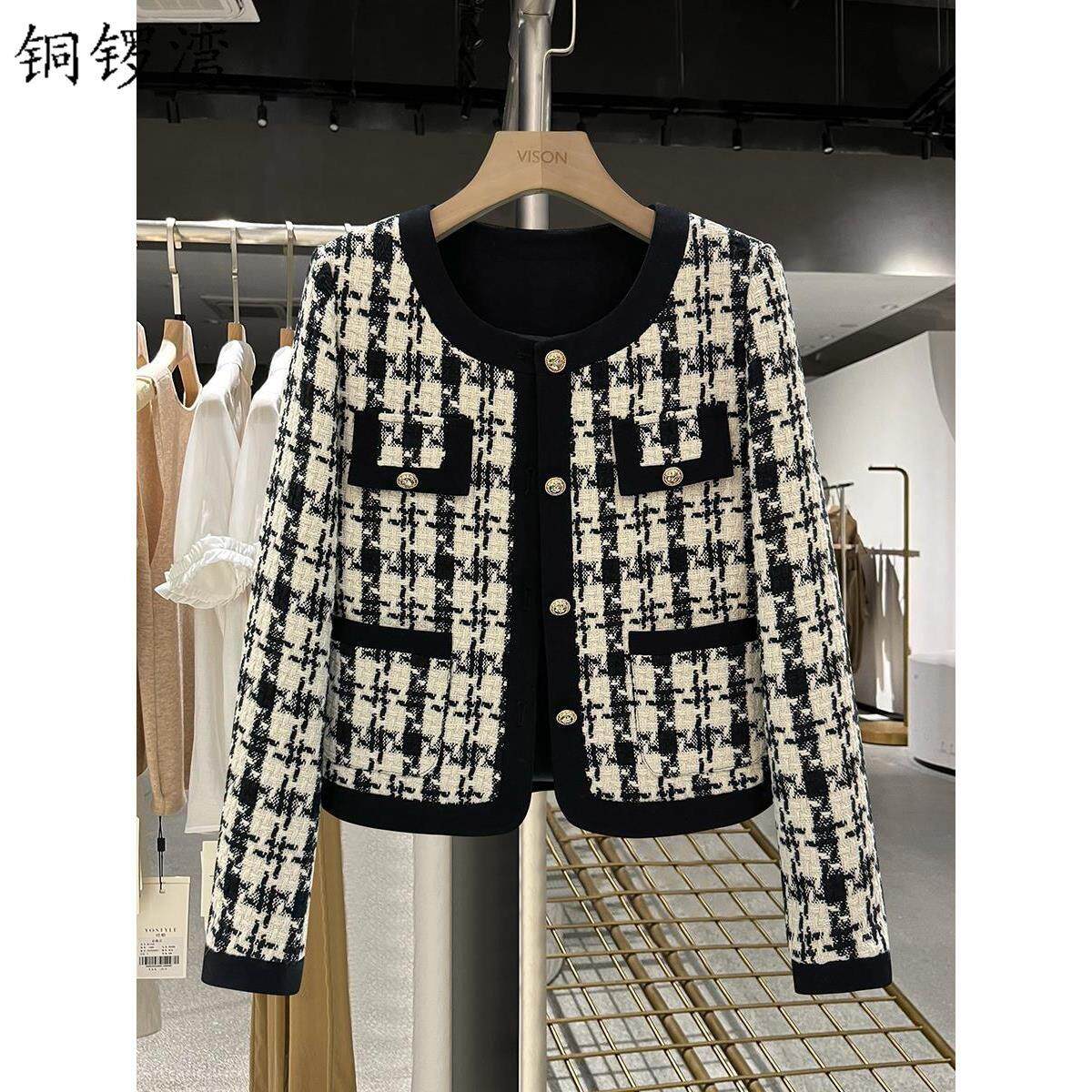 休闲西服外套女2026春秋新款高级感小香风小个子时尚短款长袖上衣