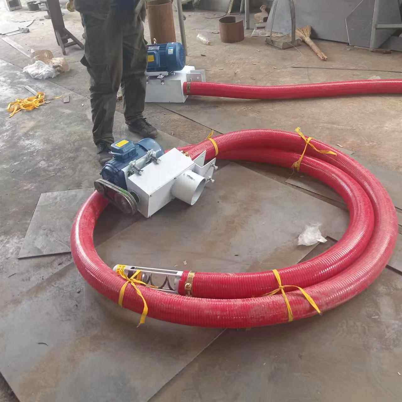 自吸式牛筋软管抽料机车载式小型两相电抽高粱机吸粮机价格