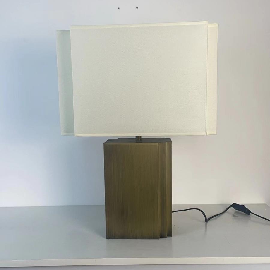 设计师款客厅书房样板间装饰灯具北欧铜方形布灯罩台灯