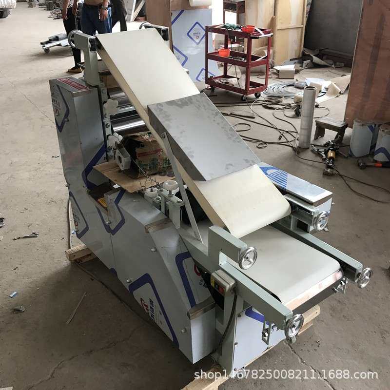 各种面皮机产品 全自动饺子皮机 馄饨皮机 烩面坯成型机商用
