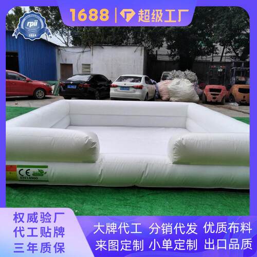 哑光纯白方形水池无印花极简设计婚礼外景拍照打卡水池