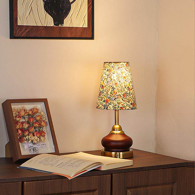 法式复古实木充电台灯结婚礼物长明灯中古新婚高级氛围卧室床头灯