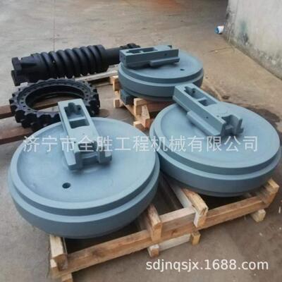 PC1250挖掘机岩石斗齿 涨紧油缸总成 链条底盘配件