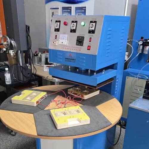 厂家生产超声波吸塑包装机纸卡玩具牙刷日用品U盘吸塑包装封口机