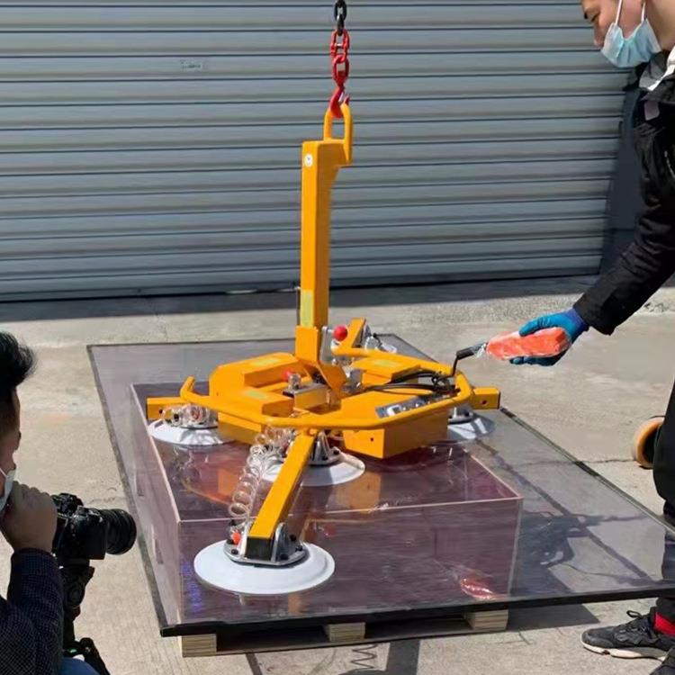 小型电动玻璃吸盘玻璃机械手设备幕墙翻转真空吸吊机机器厂家