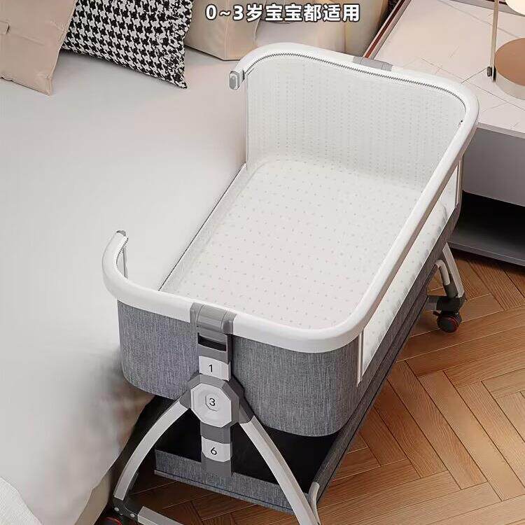 巴布猫婴儿床拼接床可移动新生儿多功能可折叠便携式宝宝床可摇篮