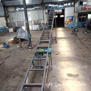 钢丝绳电动升降输送机平行托辊袋装 车输送机爬楼输送机 化肥装