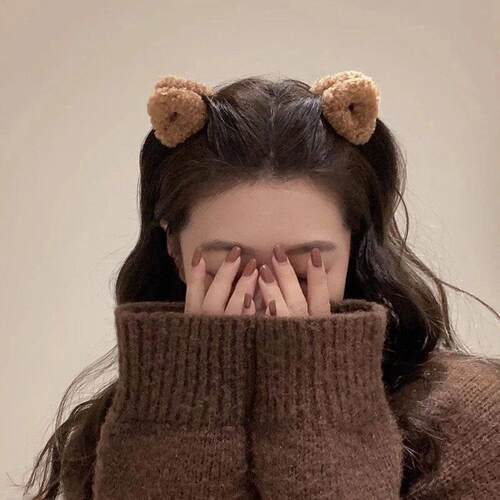 2Pcs Plush Cat Ears Shape Hair Clips Women Sweet Cute Beige